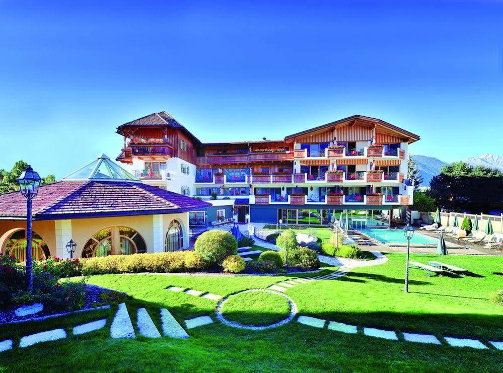 Mirabell Dolomites Hotel - Luxury Ayurveda & Spa Olang Exterior foto